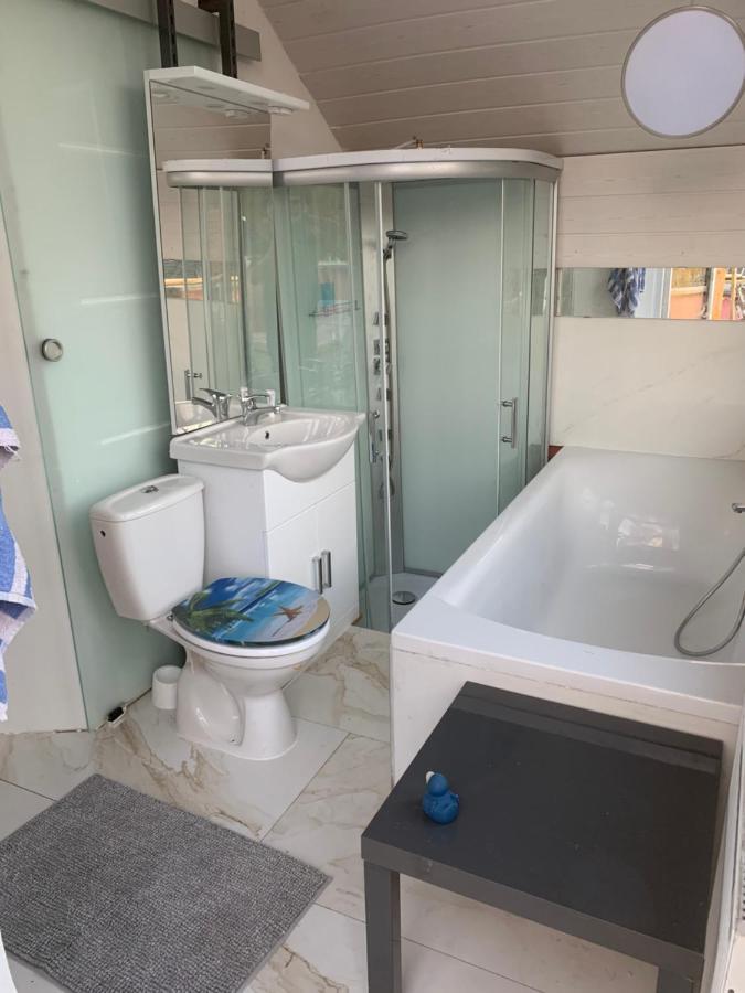 Ferienwohnung Kaiserpanorama Krumpendorf Esterno foto